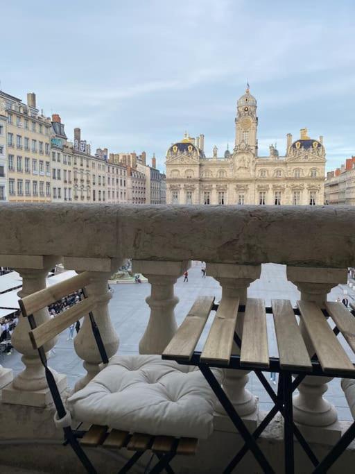 Grand Balcon Place Des Terreaux Lyon Exteriér fotografie